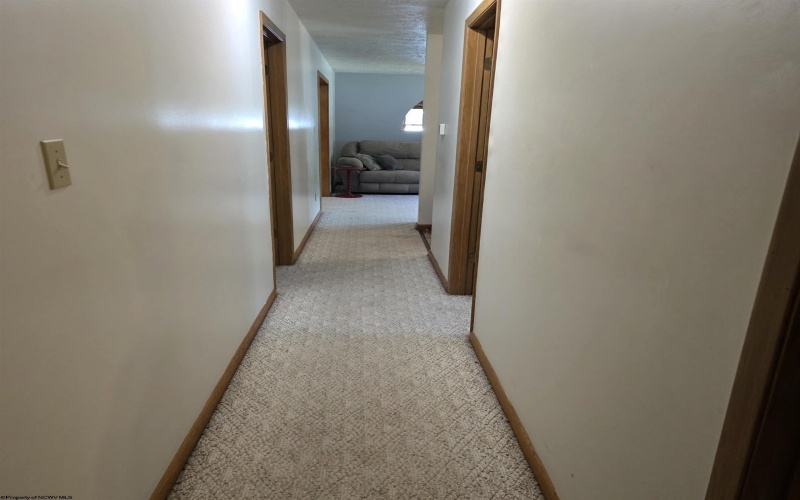 308 Cottage Avenue, Weston, West Virginia 26452, 3 Bedrooms Bedrooms, 7 Rooms Rooms,2 BathroomsBathrooms,Single Family Detached,For Sale,Cottage,10165455
