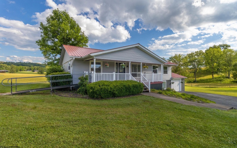 120 Westfield Road, Jane Lew, West Virginia 26378, 4 Bedrooms Bedrooms, 12 Rooms Rooms,2 BathroomsBathrooms,Single Family Detached,For Sale,Westfield,10165449 120 Westfield Road, Jane Lew, West Virginia 26378, 4 Bedrooms Bedrooms, 12 Rooms Rooms,2 BathroomsBathrooms,Single Family Detached,For Sale,Westfield,10165449