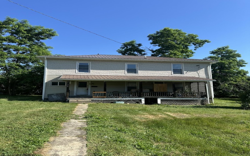 228 Graham Street, Grafton, West Virginia 26354, 4 Bedrooms Bedrooms, 8 Rooms Rooms,2 BathroomsBathrooms,Single Family Detached,For Sale,Graham,10165450