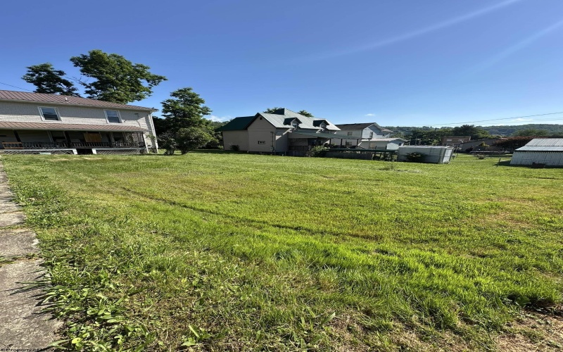 228 Graham Street, Grafton, West Virginia 26354, 4 Bedrooms Bedrooms, 8 Rooms Rooms,2 BathroomsBathrooms,Single Family Detached,For Sale,Graham,10165450