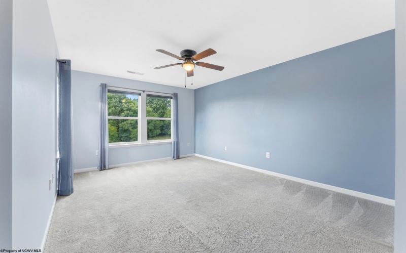172 Birds Eye View Drive, Morgantown, West Virginia 26501, 3 Bedrooms Bedrooms, 5 Rooms Rooms,2 BathroomsBathrooms,Single Family Attached,For Sale,Birds Eye View,10165462