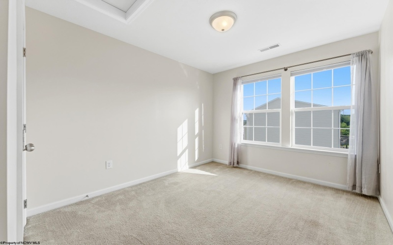 172 Birds Eye View Drive, Morgantown, West Virginia 26501, 3 Bedrooms Bedrooms, 5 Rooms Rooms,2 BathroomsBathrooms,Single Family Attached,For Sale,Birds Eye View,10165462