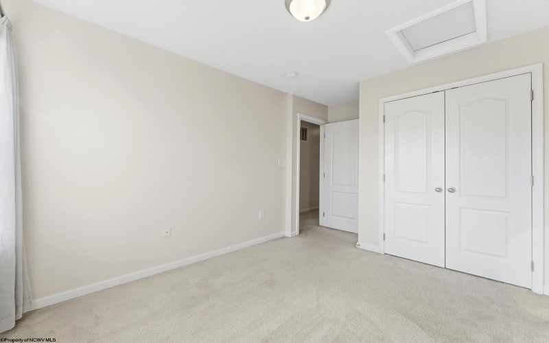 172 Birds Eye View Drive, Morgantown, West Virginia 26501, 3 Bedrooms Bedrooms, 5 Rooms Rooms,2 BathroomsBathrooms,Single Family Attached,For Sale,Birds Eye View,10165462