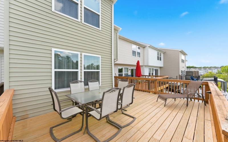 172 Birds Eye View Drive, Morgantown, West Virginia 26501, 3 Bedrooms Bedrooms, 5 Rooms Rooms,2 BathroomsBathrooms,Single Family Attached,For Sale,Birds Eye View,10165462
