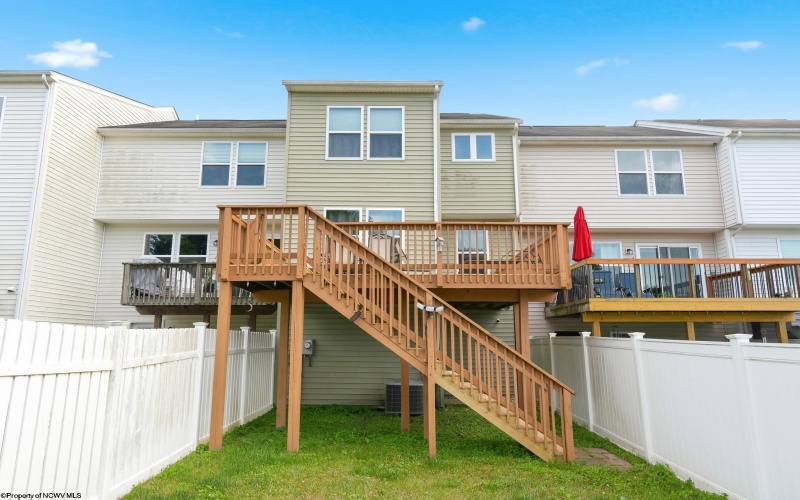 172 Birds Eye View Drive, Morgantown, West Virginia 26501, 3 Bedrooms Bedrooms, 5 Rooms Rooms,2 BathroomsBathrooms,Single Family Attached,For Sale,Birds Eye View,10165462