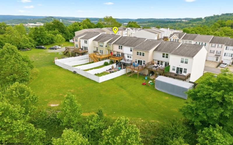 172 Birds Eye View Drive, Morgantown, West Virginia 26501, 3 Bedrooms Bedrooms, 5 Rooms Rooms,2 BathroomsBathrooms,Single Family Attached,For Sale,Birds Eye View,10165462