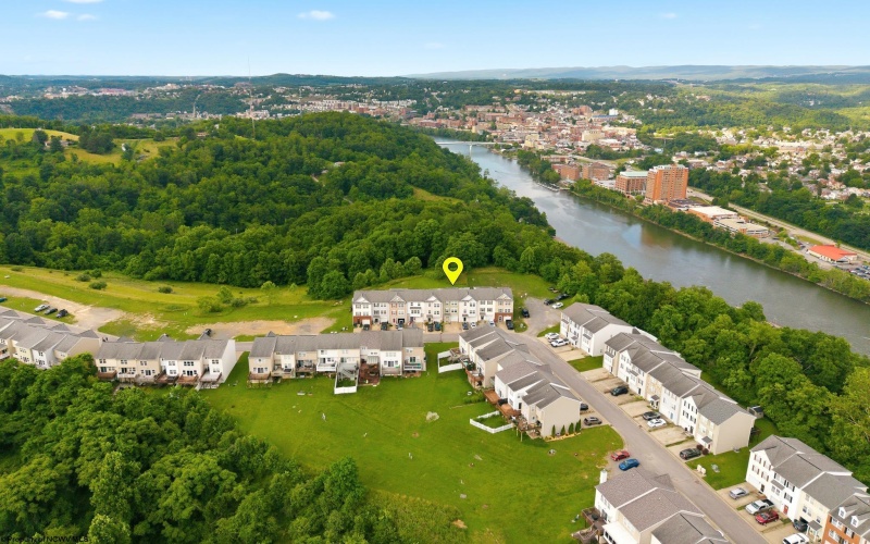 172 Birds Eye View Drive, Morgantown, West Virginia 26501, 3 Bedrooms Bedrooms, 5 Rooms Rooms,2 BathroomsBathrooms,Single Family Attached,For Sale,Birds Eye View,10165462