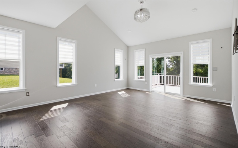 72 Bedford Court, Bridgeport, West Virginia 26330, 3 Bedrooms Bedrooms, 7 Rooms Rooms,2 BathroomsBathrooms,Single Family Attached,For Sale,Bedford,10165478