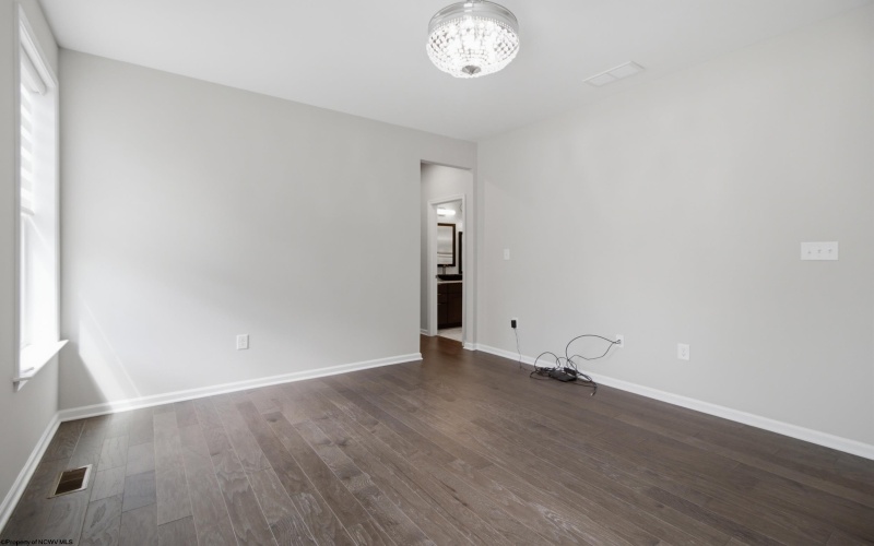 72 Bedford Court, Bridgeport, West Virginia 26330, 3 Bedrooms Bedrooms, 7 Rooms Rooms,2 BathroomsBathrooms,Single Family Attached,For Sale,Bedford,10165478
