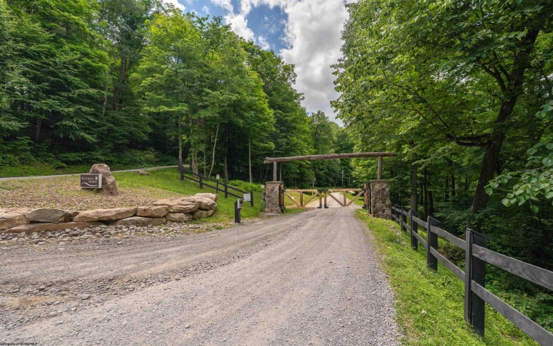 Lot 21 Trailwood Circle, Bruceton Mills, West Virginia 26525, ,Lots/land,For Sale,Trailwood,10165480