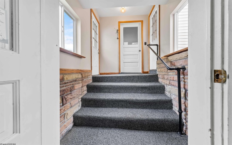 627 Elysian Avenue, Morgantown, West Virginia 26501, 3 Bedrooms Bedrooms, 6 Rooms Rooms,3 BathroomsBathrooms,Single Family Detached,For Sale,Elysian,10165466