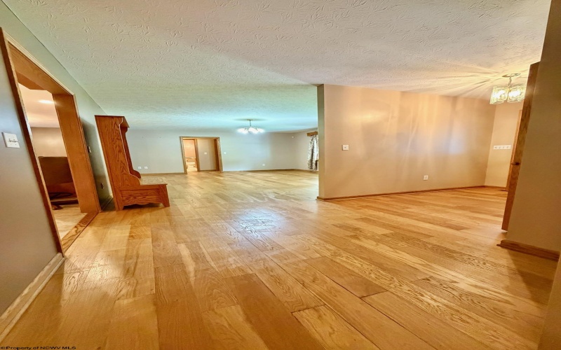 201 Simpson Run Road, Weston, West Virginia 26452, 3 Bedrooms Bedrooms, 10 Rooms Rooms,2 BathroomsBathrooms,Single Family Detached,For Sale,Simpson Run,10165472