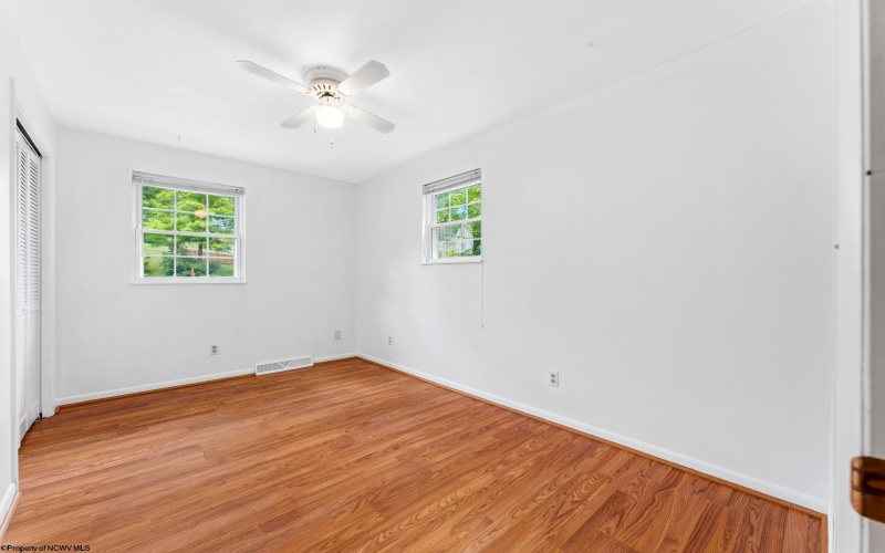 106 Forest Drive, Morgantown, West Virginia 26505, 4 Bedrooms Bedrooms, 9 Rooms Rooms,3 BathroomsBathrooms,Single Family Detached,For Sale,Forest,10165474
