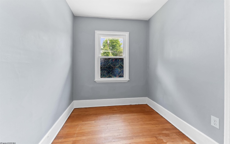 863 Harrison Street, Morgantown, West Virginia 26505, 1 Bedroom Bedrooms, 5 Rooms Rooms,1 BathroomBathrooms,Single Family Detached,For Sale,Harrison,10165477