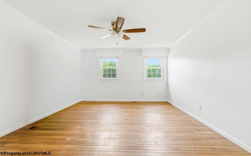 26 Carriage Lane, Bridgeport, West Virginia 26330, 4 Bedrooms Bedrooms, 10 Rooms Rooms,2 BathroomsBathrooms,Single Family Detached,For Sale,Carriage,10165481