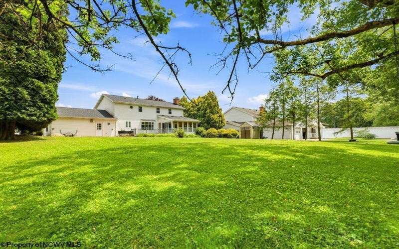 26 Carriage Lane, Bridgeport, West Virginia 26330, 4 Bedrooms Bedrooms, 10 Rooms Rooms,2 BathroomsBathrooms,Single Family Detached,For Sale,Carriage,10165481