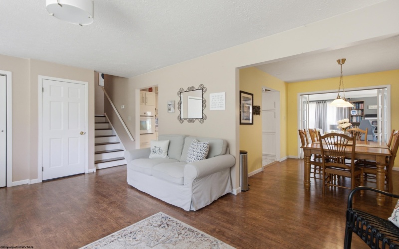 1541 Maple Lake Road, Bridgeport, West Virginia 26330, 3 Bedrooms Bedrooms, 7 Rooms Rooms,1 BathroomBathrooms,Single Family Detached,For Sale,Maple Lake,10165482
