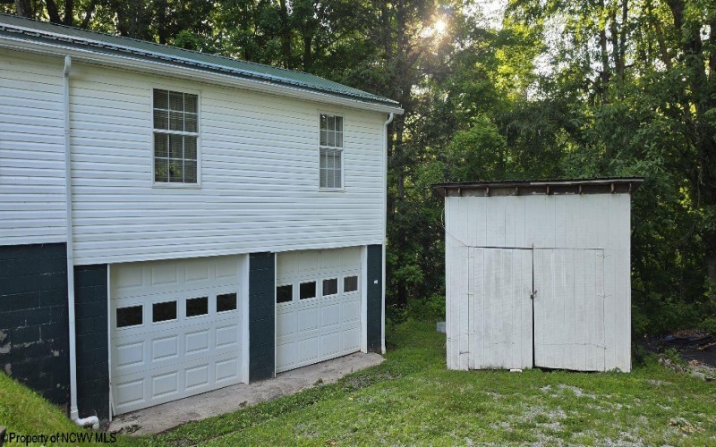 98 Wolford Lane, Dryfork, West Virginia 26263, 3 Bedrooms Bedrooms, 6 Rooms Rooms,2 BathroomsBathrooms,Single Family Detached,For Sale,Wolford,10165483