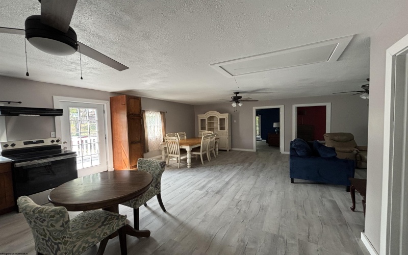 87 School Street, Morgantown, West Virginia 26501, 2 Bedrooms Bedrooms, 3 Rooms Rooms,1 BathroomBathrooms,Residential Rentals,For Rent,School,10165485