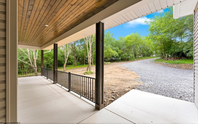 237 Meadow Ridge Drive, Bruceton Mills, West Virginia 26525, 3 Bedrooms Bedrooms, 7 Rooms Rooms,2 BathroomsBathrooms,Single Family Detached,For Sale,Meadow Ridge,10165486 237 Meadow Ridge Drive, Bruceton Mills, West Virginia 26525, 3 Bedrooms Bedrooms, 7 Rooms Rooms,2 BathroomsBathrooms,Single Family Detached,For Sale,Meadow Ridge,10165486