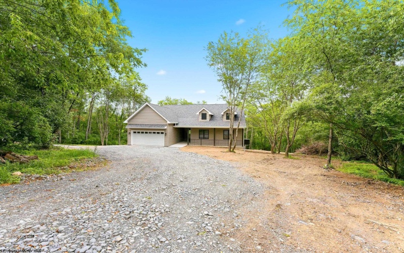 237 Meadow Ridge Drive, Bruceton Mills, West Virginia 26525, 3 Bedrooms Bedrooms, 7 Rooms Rooms,2 BathroomsBathrooms,Single Family Detached,For Sale,Meadow Ridge,10165486 237 Meadow Ridge Drive, Bruceton Mills, West Virginia 26525, 3 Bedrooms Bedrooms, 7 Rooms Rooms,2 BathroomsBathrooms,Single Family Detached,For Sale,Meadow Ridge,10165486