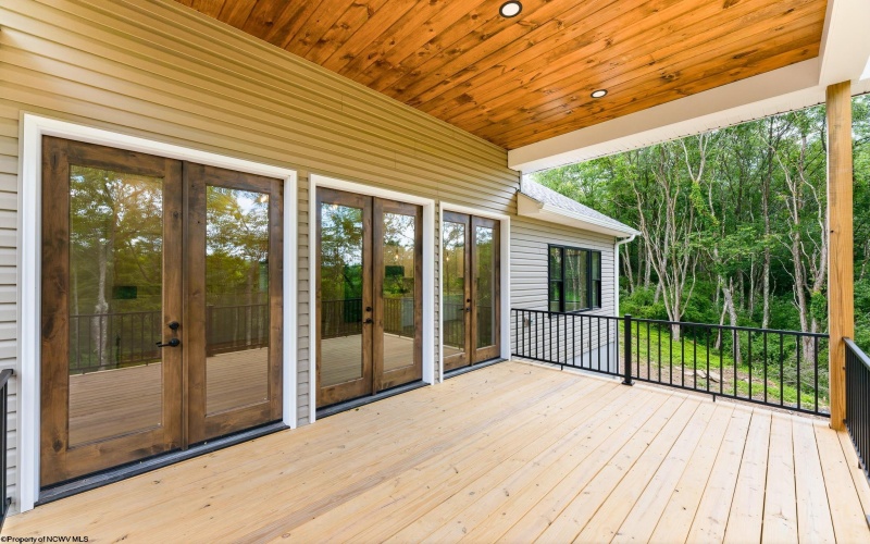 237 Meadow Ridge Drive, Bruceton Mills, West Virginia 26525, 3 Bedrooms Bedrooms, 7 Rooms Rooms,2 BathroomsBathrooms,Single Family Detached,For Sale,Meadow Ridge,10165486 237 Meadow Ridge Drive, Bruceton Mills, West Virginia 26525, 3 Bedrooms Bedrooms, 7 Rooms Rooms,2 BathroomsBathrooms,Single Family Detached,For Sale,Meadow Ridge,10165486