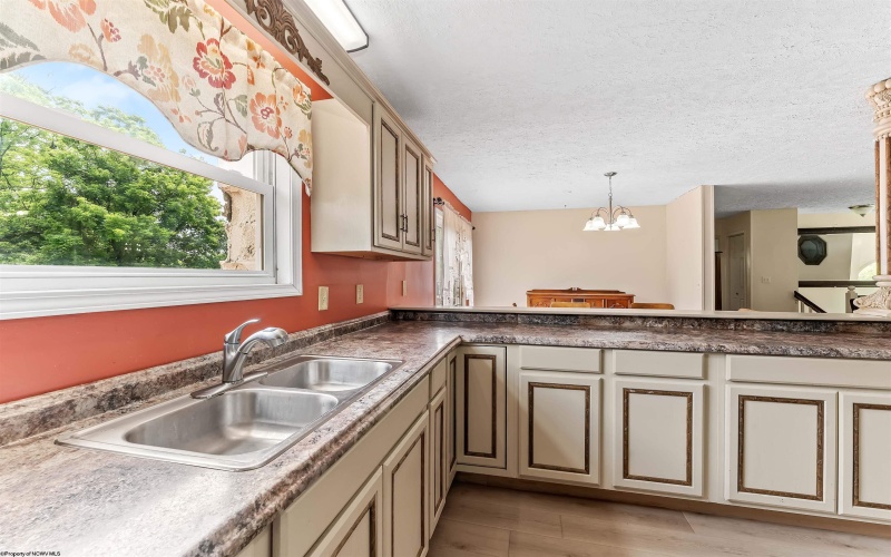 11314 Preston Highway, Kingwood, West Virginia 26537, 5 Bedrooms Bedrooms, 8 Rooms Rooms,3 BathroomsBathrooms,Single Family Detached,For Sale,Preston,10165493