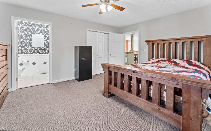 11314 Preston Highway, Kingwood, West Virginia 26537, 5 Bedrooms Bedrooms, 8 Rooms Rooms,3 BathroomsBathrooms,Single Family Detached,For Sale,Preston,10165493