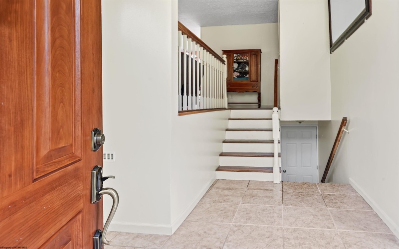 11314 Preston Highway, Kingwood, West Virginia 26537, 5 Bedrooms Bedrooms, 8 Rooms Rooms,3 BathroomsBathrooms,Single Family Detached,For Sale,Preston,10165493