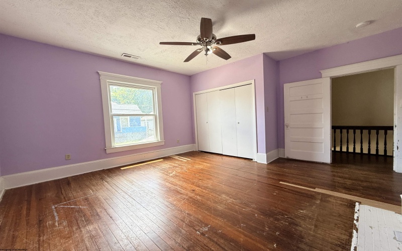322 Harrison Street, Clarksburg, West Virginia 26301, 3 Bedrooms Bedrooms, 8 Rooms Rooms,1 BathroomBathrooms,Single Family Detached,For Sale,Harrison,10165495