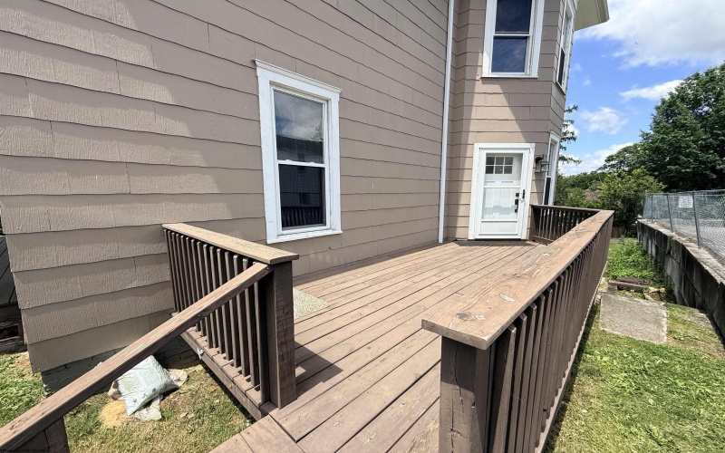 322 Harrison Street, Clarksburg, West Virginia 26301, 3 Bedrooms Bedrooms, 8 Rooms Rooms,1 BathroomBathrooms,Single Family Detached,For Sale,Harrison,10165495