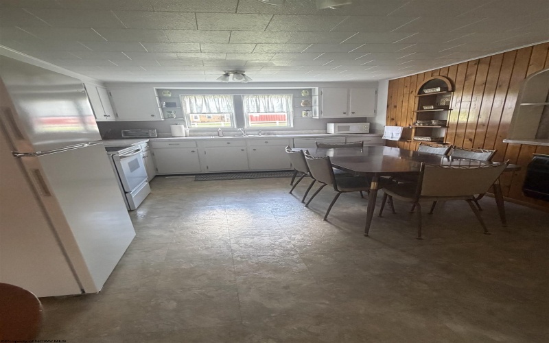 34 Allen Street, Mill Creek, West Virginia 26280, 3 Bedrooms Bedrooms, 6 Rooms Rooms,1 BathroomBathrooms,Single Family Detached,For Sale,Allen,10165499
