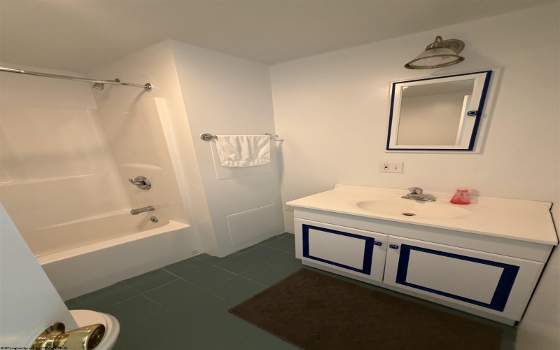 34 Allen Street, Mill Creek, West Virginia 26280, 3 Bedrooms Bedrooms, 6 Rooms Rooms,1 BathroomBathrooms,Single Family Detached,For Sale,Allen,10165499