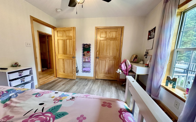 588 Pinch Gut Hollow Road, Fairmont, West Virginia 26554, 5 Bedrooms Bedrooms, 7 Rooms Rooms,2 BathroomsBathrooms,Single Family Detached,For Sale,Pinch Gut Hollow,10165500
