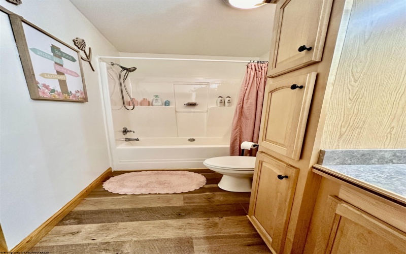 588 Pinch Gut Hollow Road, Fairmont, West Virginia 26554, 5 Bedrooms Bedrooms, 7 Rooms Rooms,2 BathroomsBathrooms,Single Family Detached,For Sale,Pinch Gut Hollow,10165500