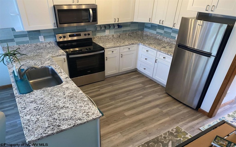 100 Deerfield Circle, Davis, West Virginia 26260, 1 Bedroom Bedrooms, 4 Rooms Rooms,1 BathroomBathrooms,Single Family Attached,For Sale,Deerfield,10165509