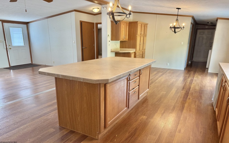44 Fifth Street, Hendricks, West Virginia 26271, 3 Bedrooms Bedrooms, 6 Rooms Rooms,2 BathroomsBathrooms,Single Family Detached,For Sale,Fifth,10165528
