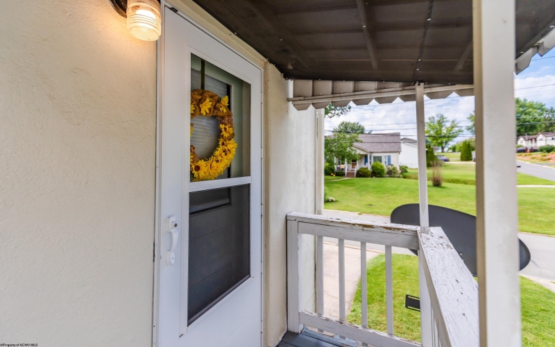 1360 Fenwick Avenue, Morgantown, West Virginia 26505, 2 Bedrooms Bedrooms, 4 Rooms Rooms,2 BathroomsBathrooms,Single Family Detached,For Sale,Fenwick,10165527