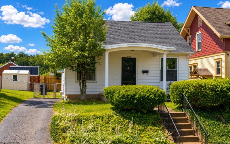 640 West Virginia Avenue, Morgantown, West Virginia 26501, 2 Bedrooms Bedrooms, 6 Rooms Rooms,1 BathroomBathrooms,Single Family Detached,For Sale,West Virginia,10165526