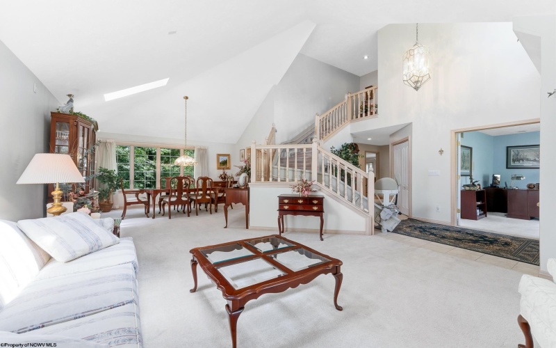 2016 White Oak Drive, Morgantown, West Virginia 26505, 5 Bedrooms Bedrooms, 14 Rooms Rooms,4 BathroomsBathrooms,Single Family Detached,For Sale,White Oak,10165503
