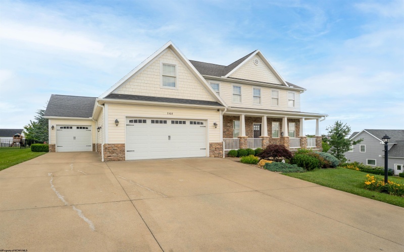 148 Southwind Circle, Morgantown, West Virginia 26508, 4 Bedrooms Bedrooms, 8 Rooms Rooms,3 BathroomsBathrooms,Single Family Detached,For Sale,Southwind,10165506 148 Southwind Circle, Morgantown, West Virginia 26508, 4 Bedrooms Bedrooms, 8 Rooms Rooms,3 BathroomsBathrooms,Single Family Detached,For Sale,Southwind,10165506