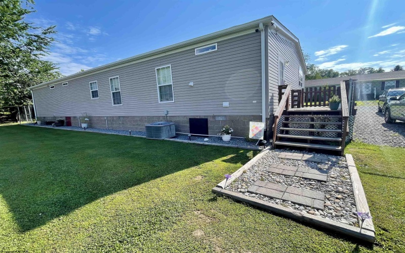 25 Fato Lane, Buckhannon, West Virginia 26201, 3 Bedrooms Bedrooms, 7 Rooms Rooms,2 BathroomsBathrooms,Single Family Detached,For Sale,Fato,10165507