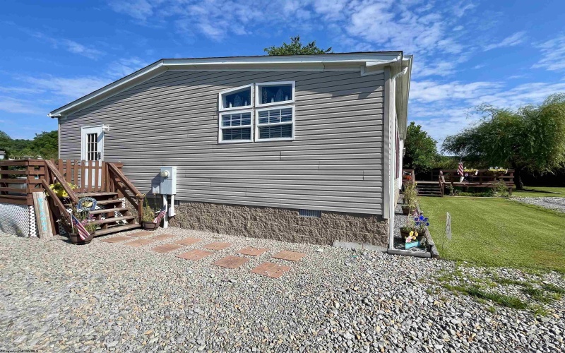 25 Fato Lane, Buckhannon, West Virginia 26201, 3 Bedrooms Bedrooms, 7 Rooms Rooms,2 BathroomsBathrooms,Single Family Detached,For Sale,Fato,10165507