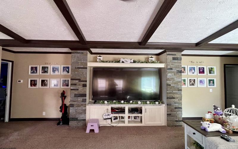 25 Fato Lane, Buckhannon, West Virginia 26201, 3 Bedrooms Bedrooms, 7 Rooms Rooms,2 BathroomsBathrooms,Single Family Detached,For Sale,Fato,10165507