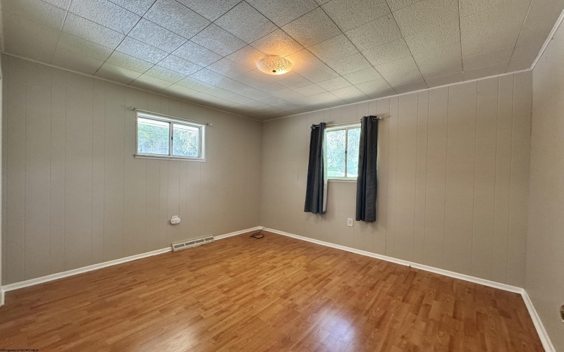 1070 Willey Street, Morgantown, West Virginia 26505, 4 Bedrooms Bedrooms, 8 Rooms Rooms,2 BathroomsBathrooms,Single Family Detached,For Sale,Willey,10165514