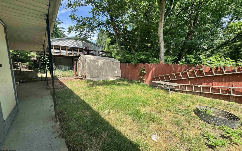 1070 Willey Street, Morgantown, West Virginia 26505, 4 Bedrooms Bedrooms, 8 Rooms Rooms,2 BathroomsBathrooms,Single Family Detached,For Sale,Willey,10165514