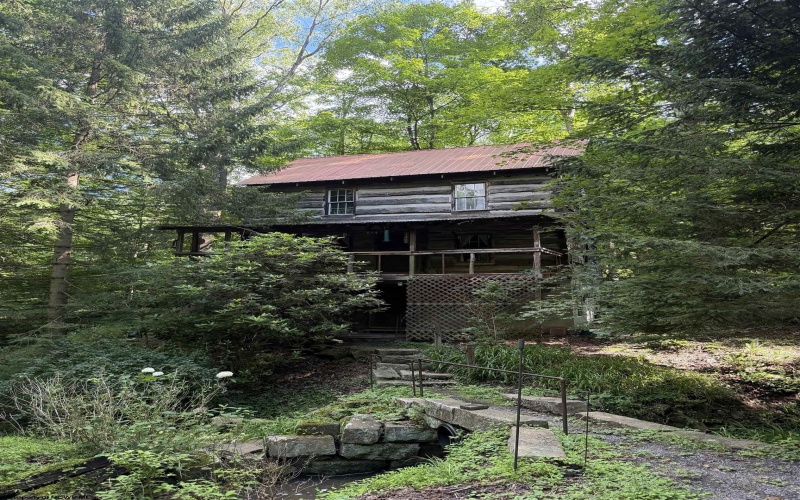 2527 Smithtown Road, Morgantown, West Virginia 26505, 2 Bedrooms Bedrooms, 5 Rooms Rooms,1 BathroomBathrooms,Single Family Detached,For Sale,Smithtown,10165523