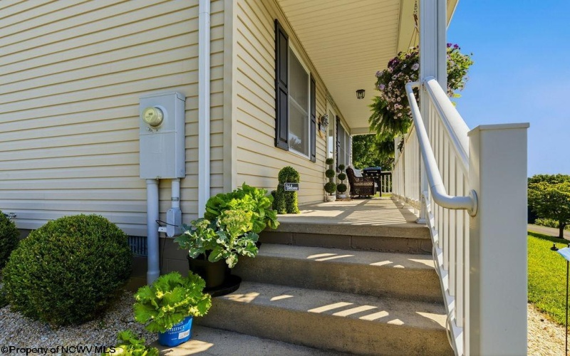 57 Stags Leap Drive, Belington, West Virginia 26250, 3 Bedrooms Bedrooms, 9 Rooms Rooms,2 BathroomsBathrooms,Single Family Detached,For Sale,Stags Leap,10165530