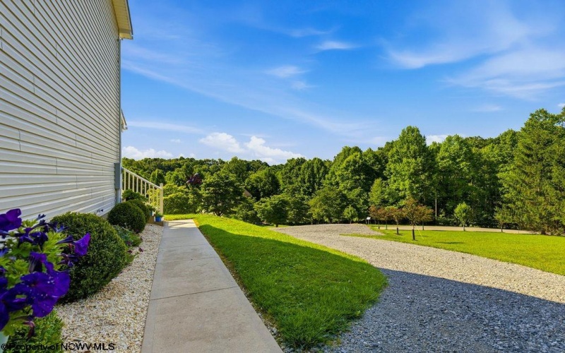 57 Stags Leap Drive, Belington, West Virginia 26250, 3 Bedrooms Bedrooms, 9 Rooms Rooms,2 BathroomsBathrooms,Single Family Detached,For Sale,Stags Leap,10165530