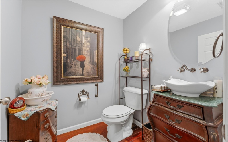 78 Barrington Court, Bridgeport, West Virginia 26330, 3 Bedrooms Bedrooms, 5 Rooms Rooms,2 BathroomsBathrooms,Single Family Attached,For Sale,Barrington,10165531